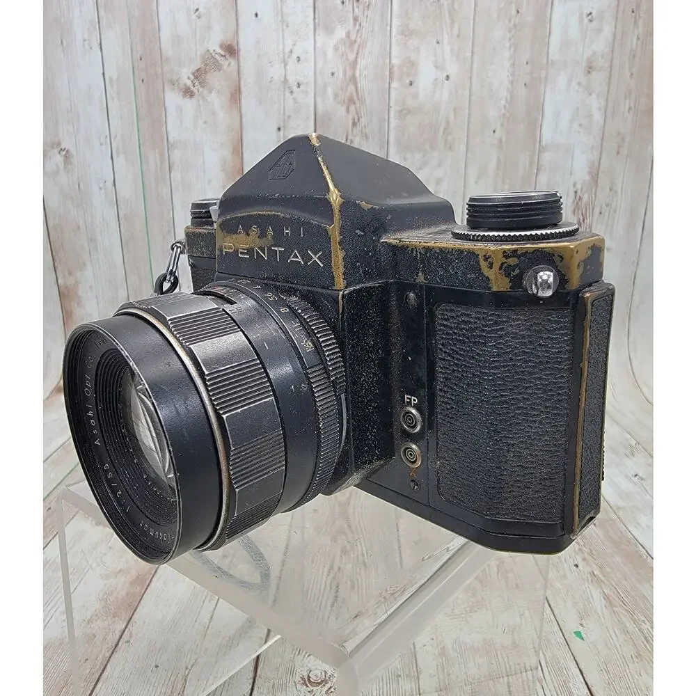 Asahi Pentax S1a Vintage Rare SLR Film Camera w/Super-Takumar 1:2 /55 Lens